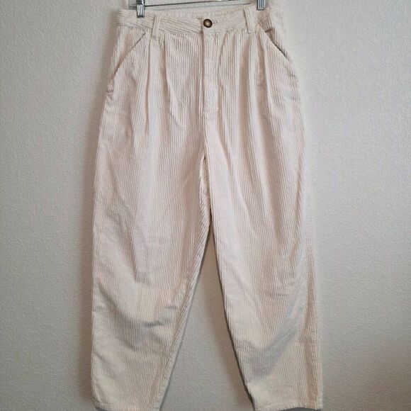 FREE PEOPLE High Rise Tapered Leg Corduroy Pleated Trouser Pants Sz 10 - Picture 2 of 4